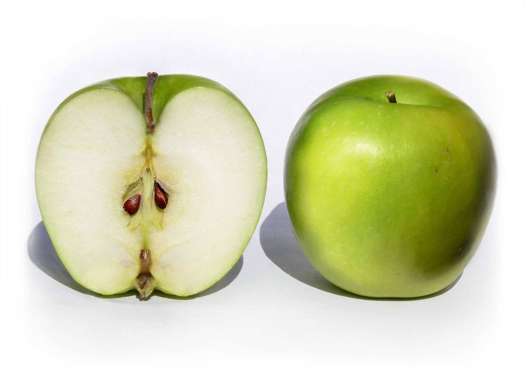Apple Green - fruit (Wikimedia Commons)